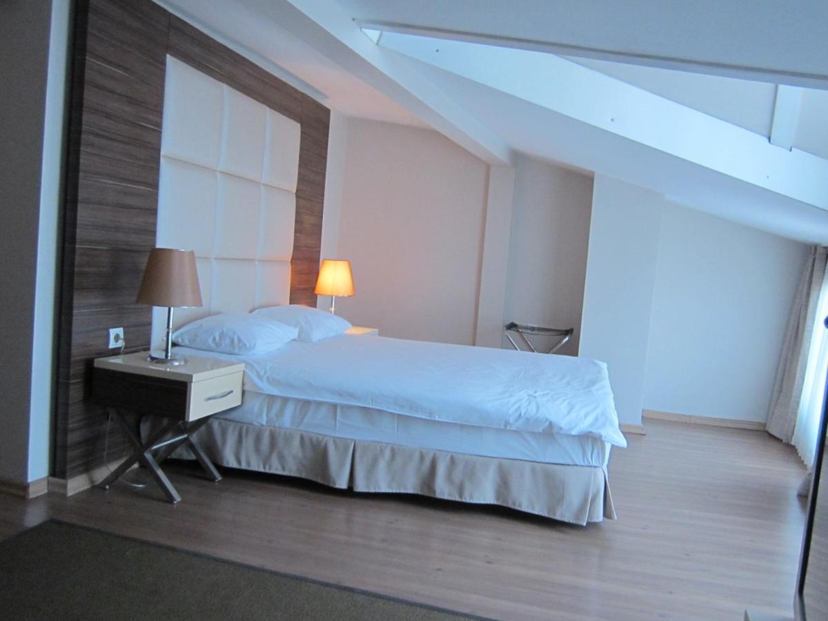 Derpa Suite Hotel Stambuł Zewnętrze zdjęcie