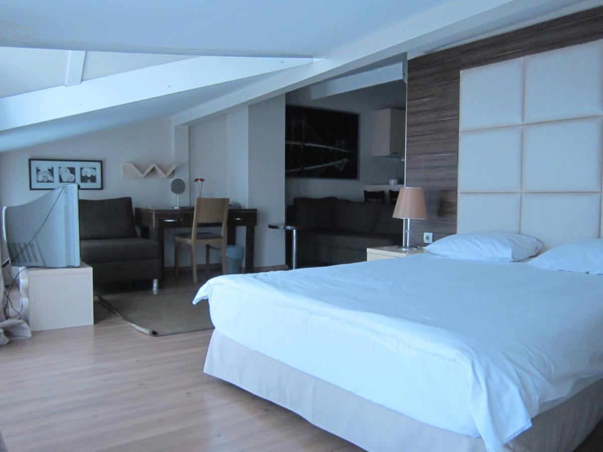 Derpa Suite Hotel Stambuł Zewnętrze zdjęcie