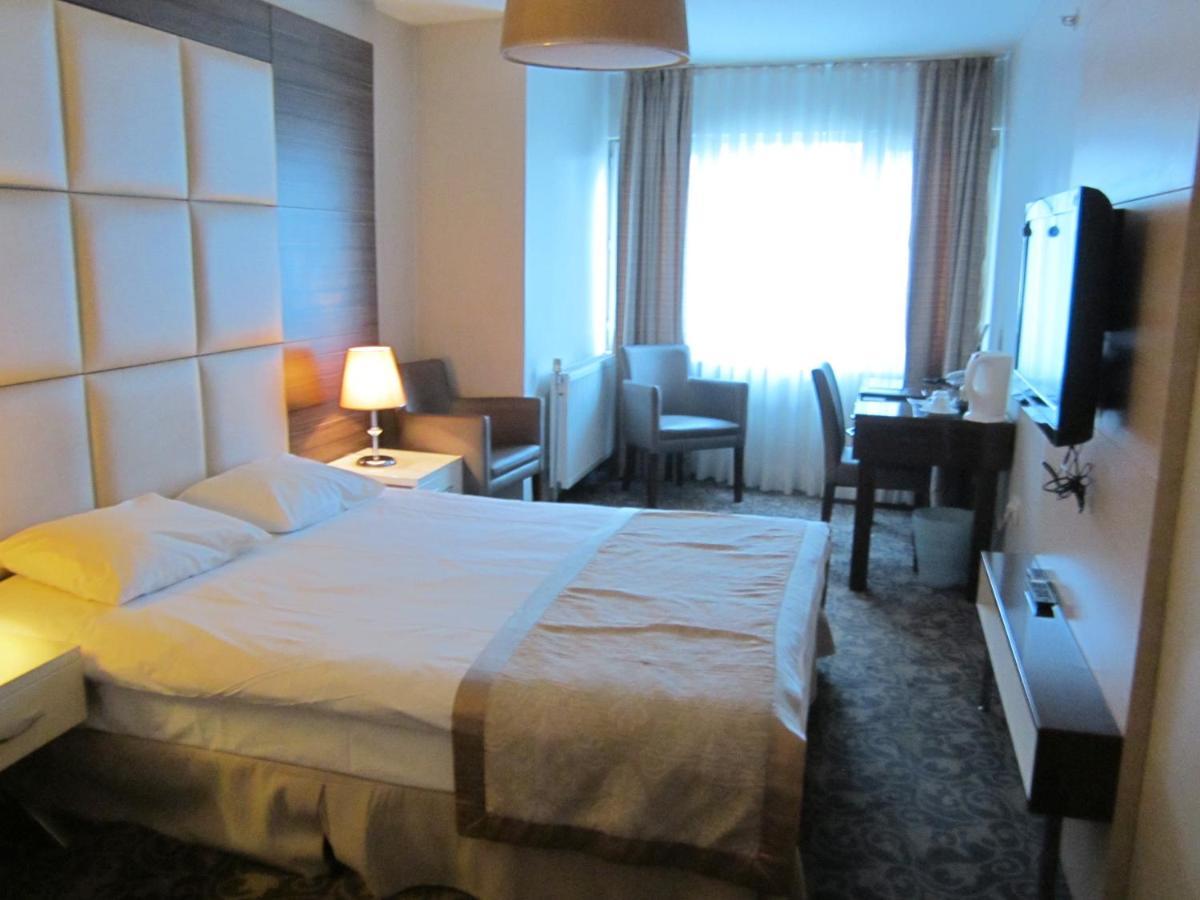 Derpa Suite Hotel Stambuł Zewnętrze zdjęcie
