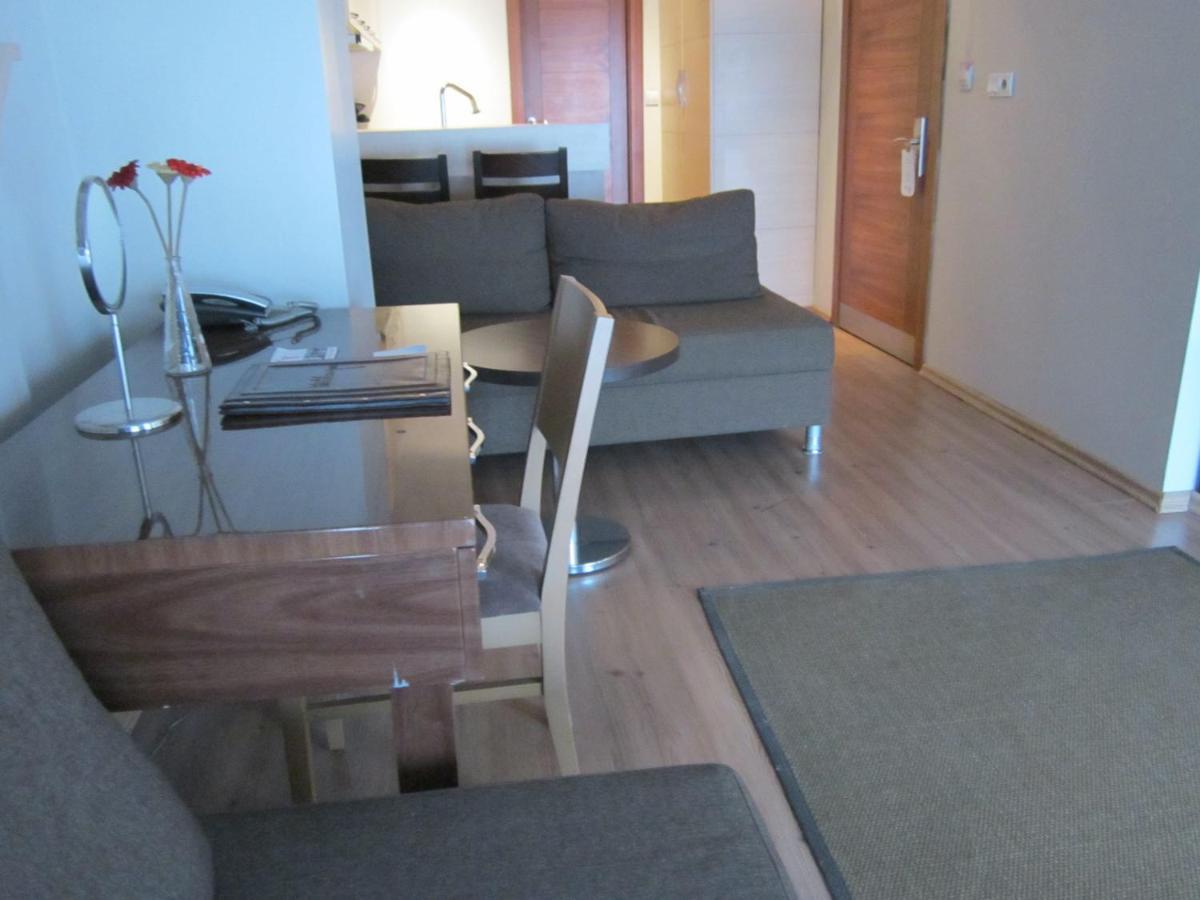 Derpa Suite Hotel Stambuł Zewnętrze zdjęcie