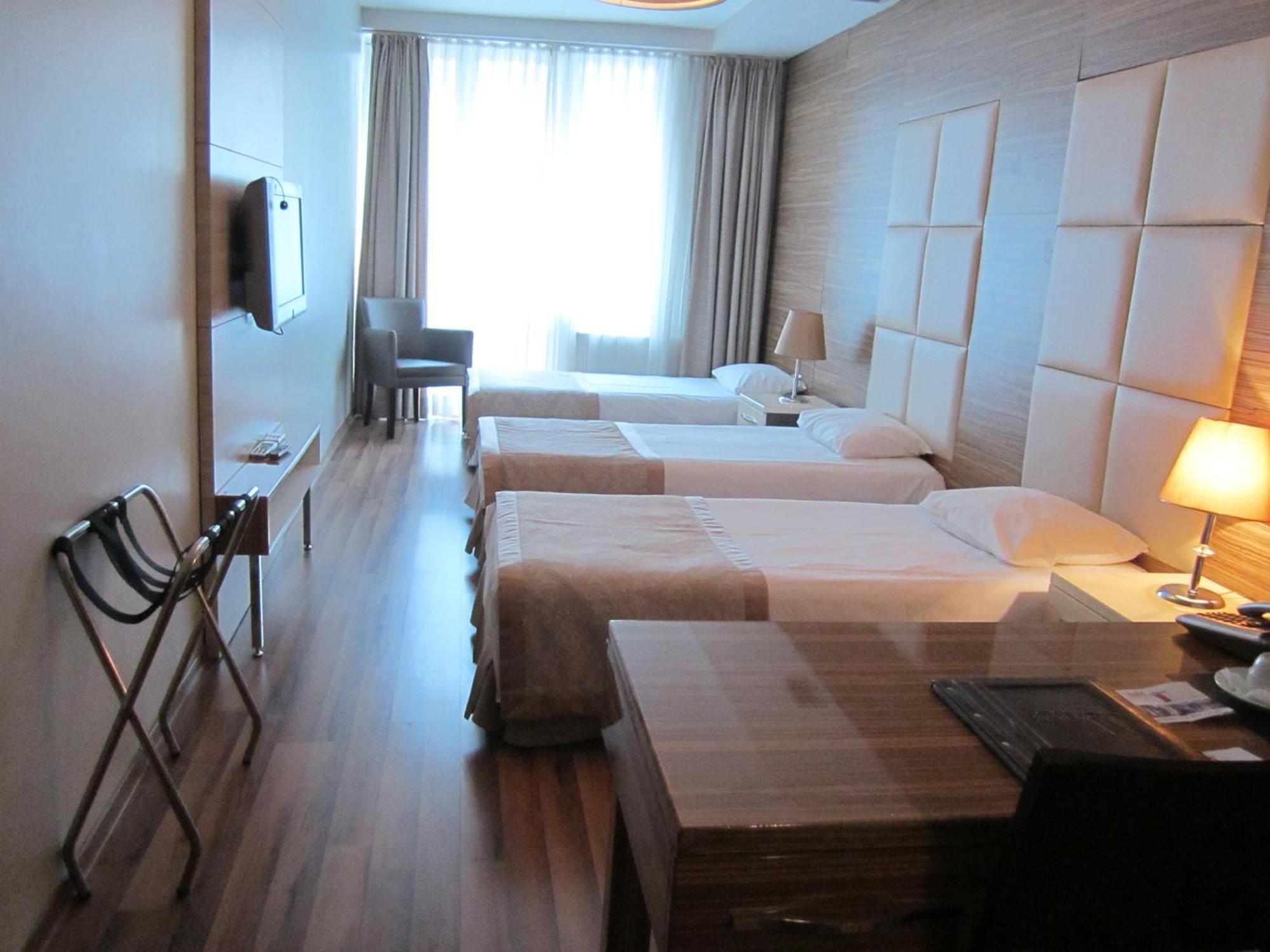 Derpa Suite Hotel Stambuł Zewnętrze zdjęcie