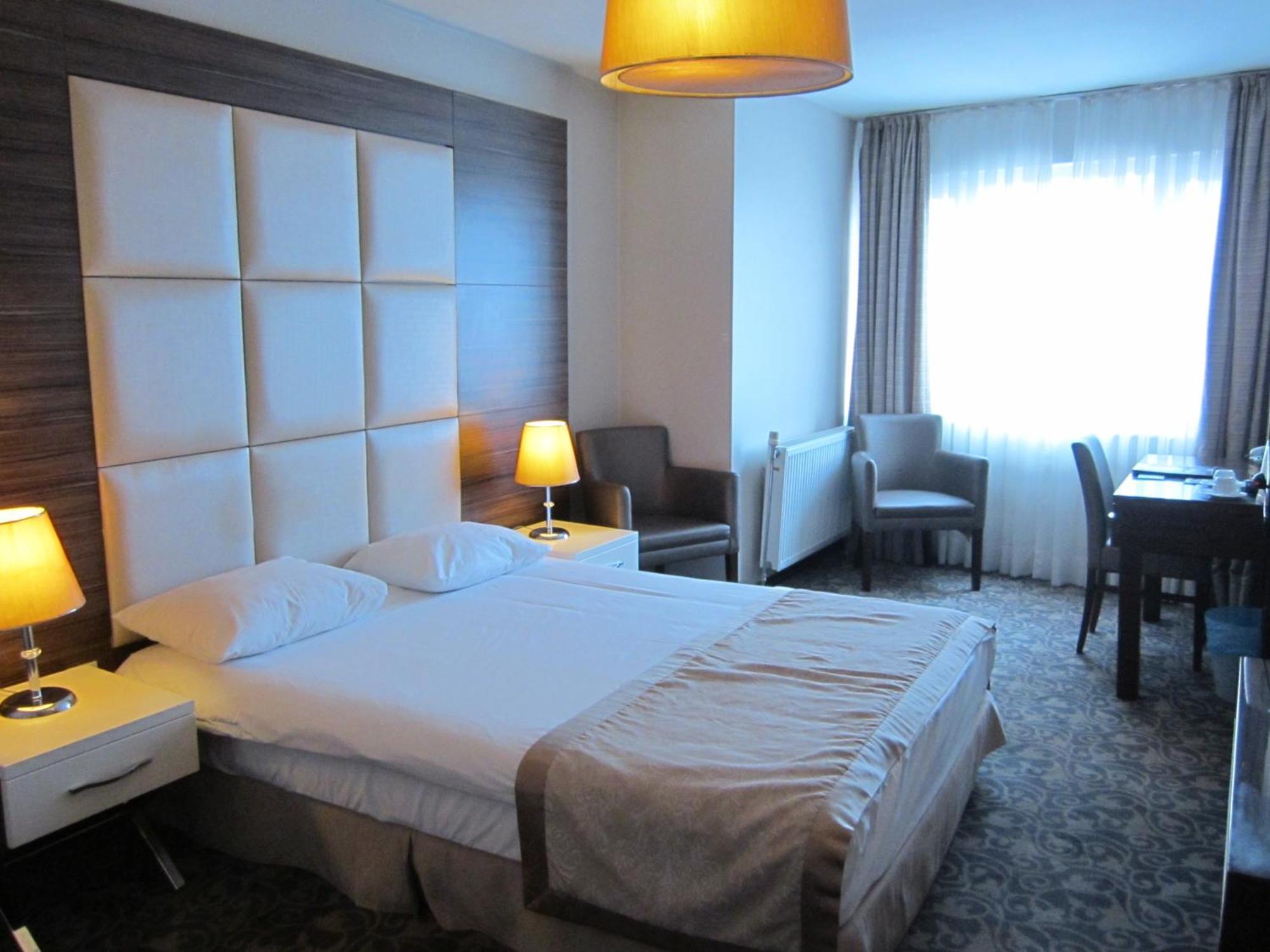 Derpa Suite Hotel Stambuł Zewnętrze zdjęcie